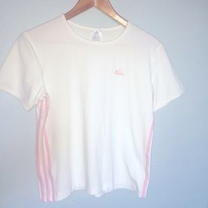 Adidas Retro design T- shirt size M